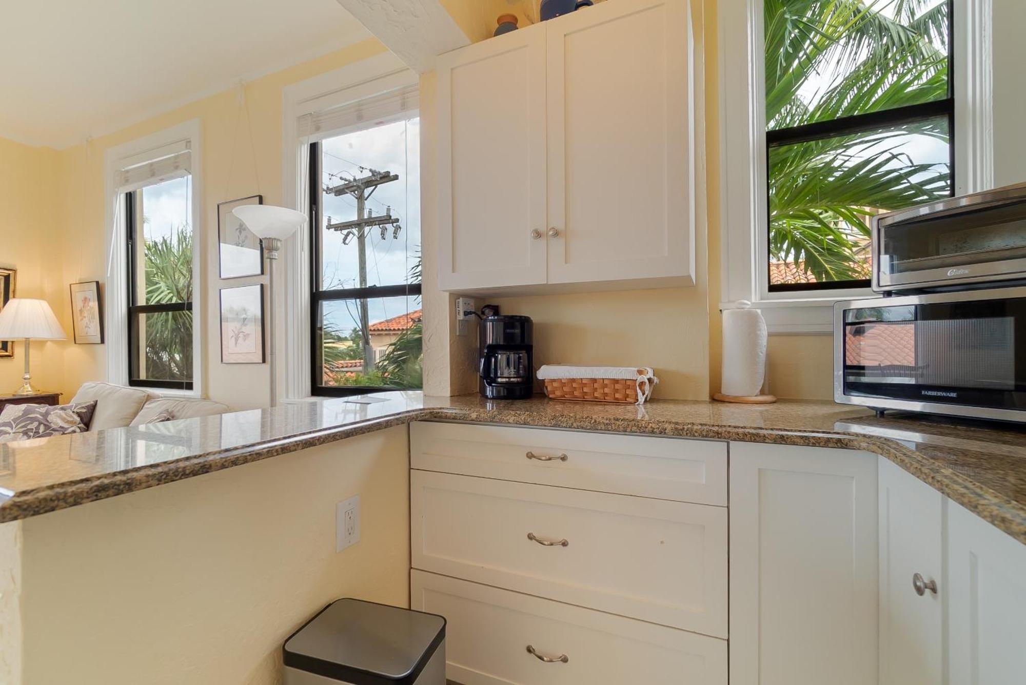 Tropicals Of Palm Beach Exterior foto